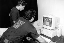 Students use a computer, St. Cloud State University