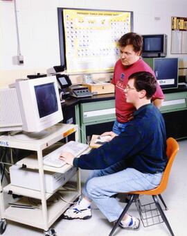 Student uses a computer, St. Cloud State University