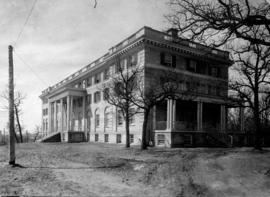 Shoemaker Hall (1915), St. Cloud State University