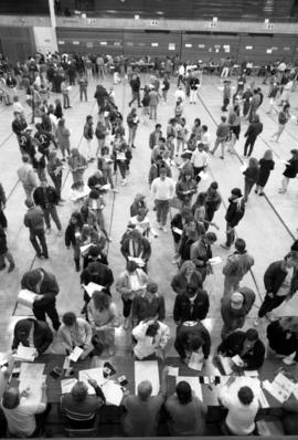 Students register for classes in Halenbeck Hall (1965), St. Cloud State University