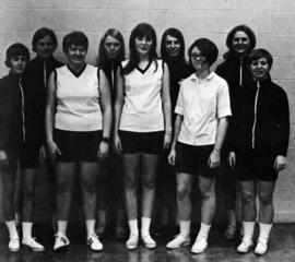 Women's badminton team, St. Cloud State University