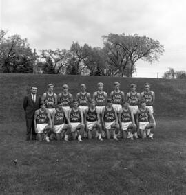 Men's cross country team, St. Cloud State University