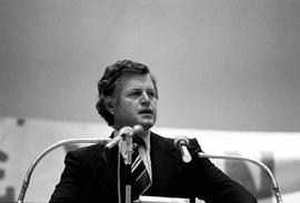 US Senator Ted Kennedy spoke at a rally in support of the US Senator from Minnesota and former governor Wendell Anderson, St. Cloud State University