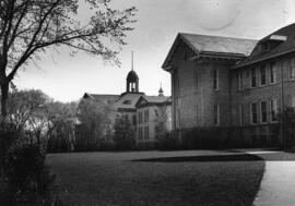 Riverview (1913) and Old Main Building (1874), St. Cloud State University