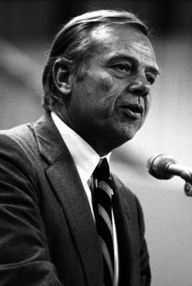 Wheelock Whitney speaks at the Halenbeck Hall (1965) fieldhouse addition dedication, St. Cloud State University