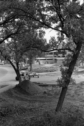 Administrative Services (1975) building construction, St. Cloud State University