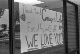 Sign thanks people, Gray Campus Laboratory School (1958), St. Cloud State University