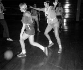 Women play recreational basketball, St. Cloud State University