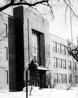 Stewart Hall (1948), exterior, St. Cloud State University