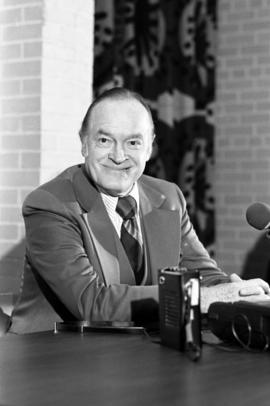 Bob Hope at press conference, St. Cloud State University