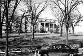 Shoemaker Hall (1915), exterior, St. Cloud State University