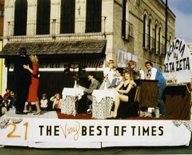 Acacia and Delta Zeta homecoming parade float, St. Cloud State University