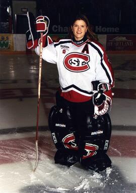 St. Cloud State hockey player Laura Gieselman