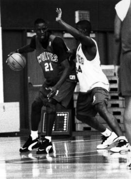 Kevin Garnett and Isiah Rider of the Minnesota Timberwolves practice at Halenbeck Hall (1965), St. Cloud State University