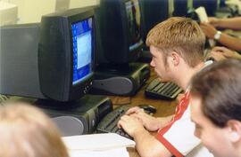 Student uses a computer, St. Cloud State University