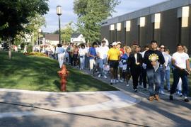 Students wait outside to register for classes, St. Cloud State University