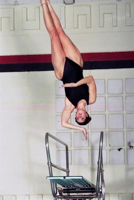 Diver Mary Ahlin in action, St. Cloud State University