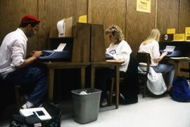 Students use typewriters at Centennial Hall (1971), St. Cloud State University