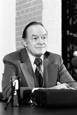 Bob Hope at press conference, St. Cloud State University