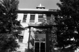 Front entrance, Riverview (1913), exterior, St. Cloud State University