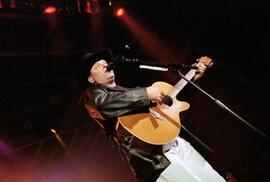 Country singer John Michael Montgomery performs at Halenbeck Hall (1965), St. Cloud State University