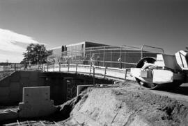 10th Street bridge construction