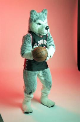 Husky mascot, St. Cloud State University