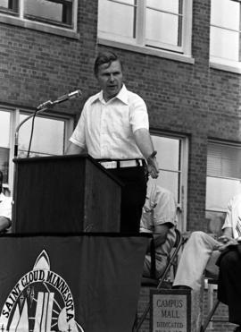 Charles Graham speaks at the dedication of the Campus Mall (1974), St. Cloud State University