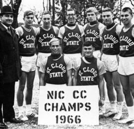 Men's cross country team, St. Cloud State University