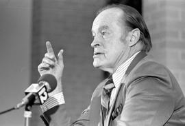 Bob Hope at press conference, St. Cloud State University