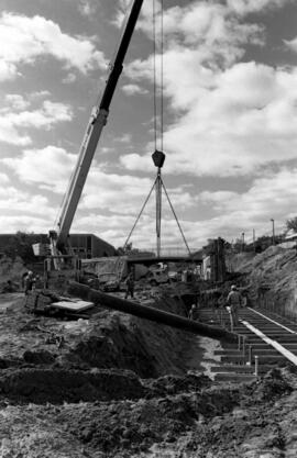 10th Street bridge construction
